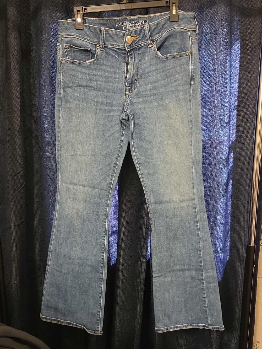 American Eagle Outfitters Light Wash Women's Flare Jeans